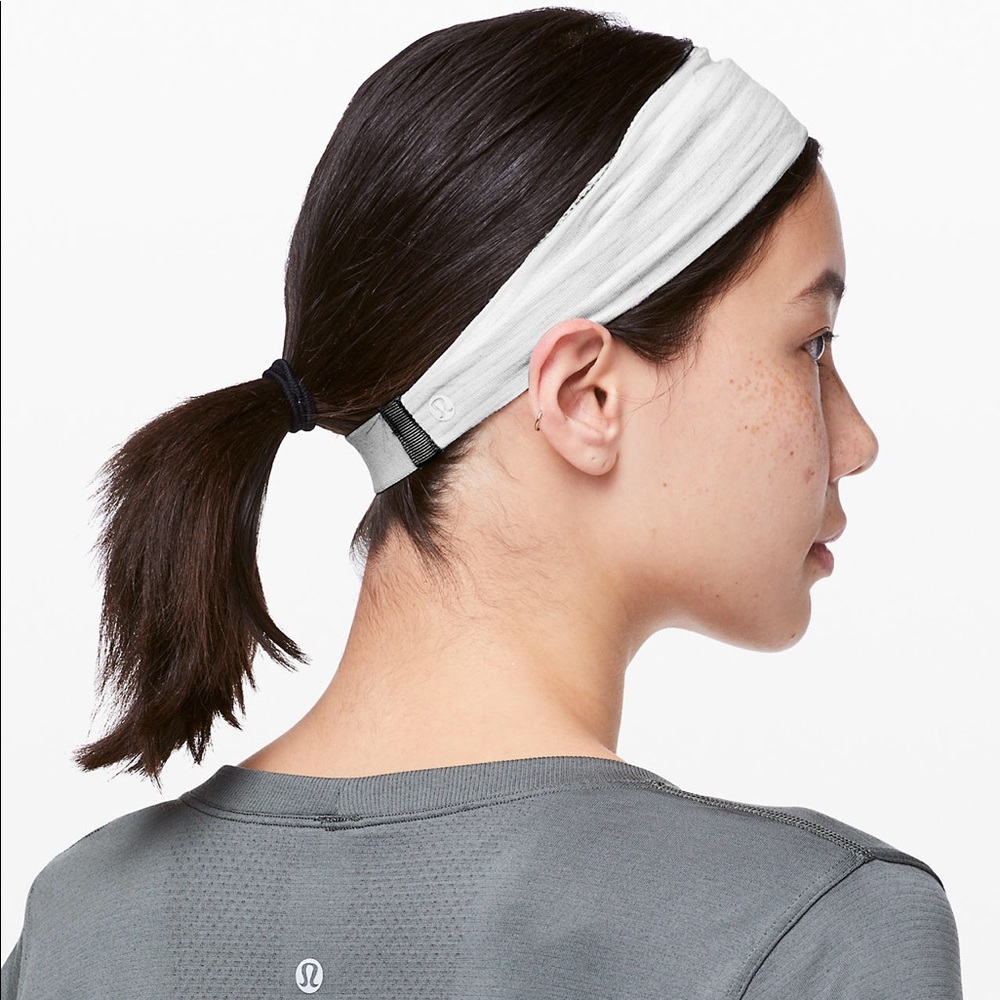Lululemon Fringe Fighter Headband